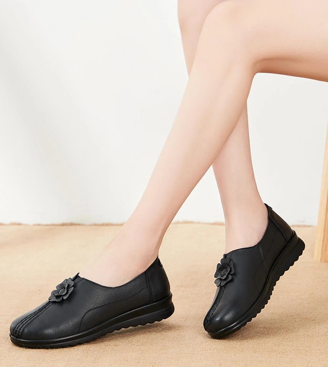 3541 Scarpe Slipon piatte da donna Spring Ladies Nuove scarpe casual in vera pelle per scarpe da ginnastica donna fiore moda fem