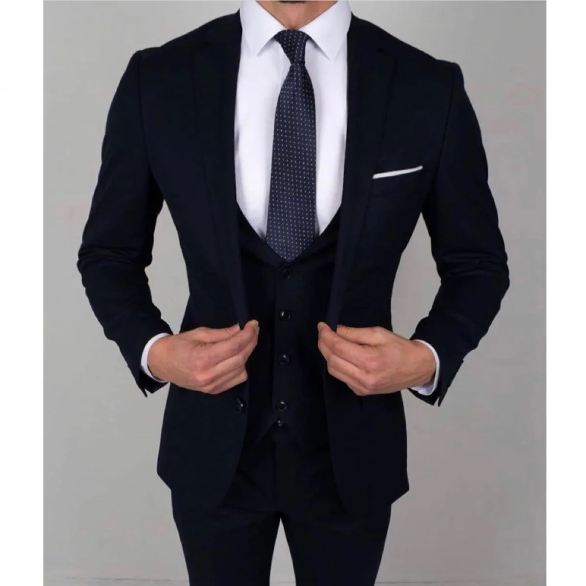 Abiti da uomo slim fit blu scuro scuro 3 pezzi Smoking da sposo per matrimonio Giacca da uomo con pantaloni Business Custom Fash