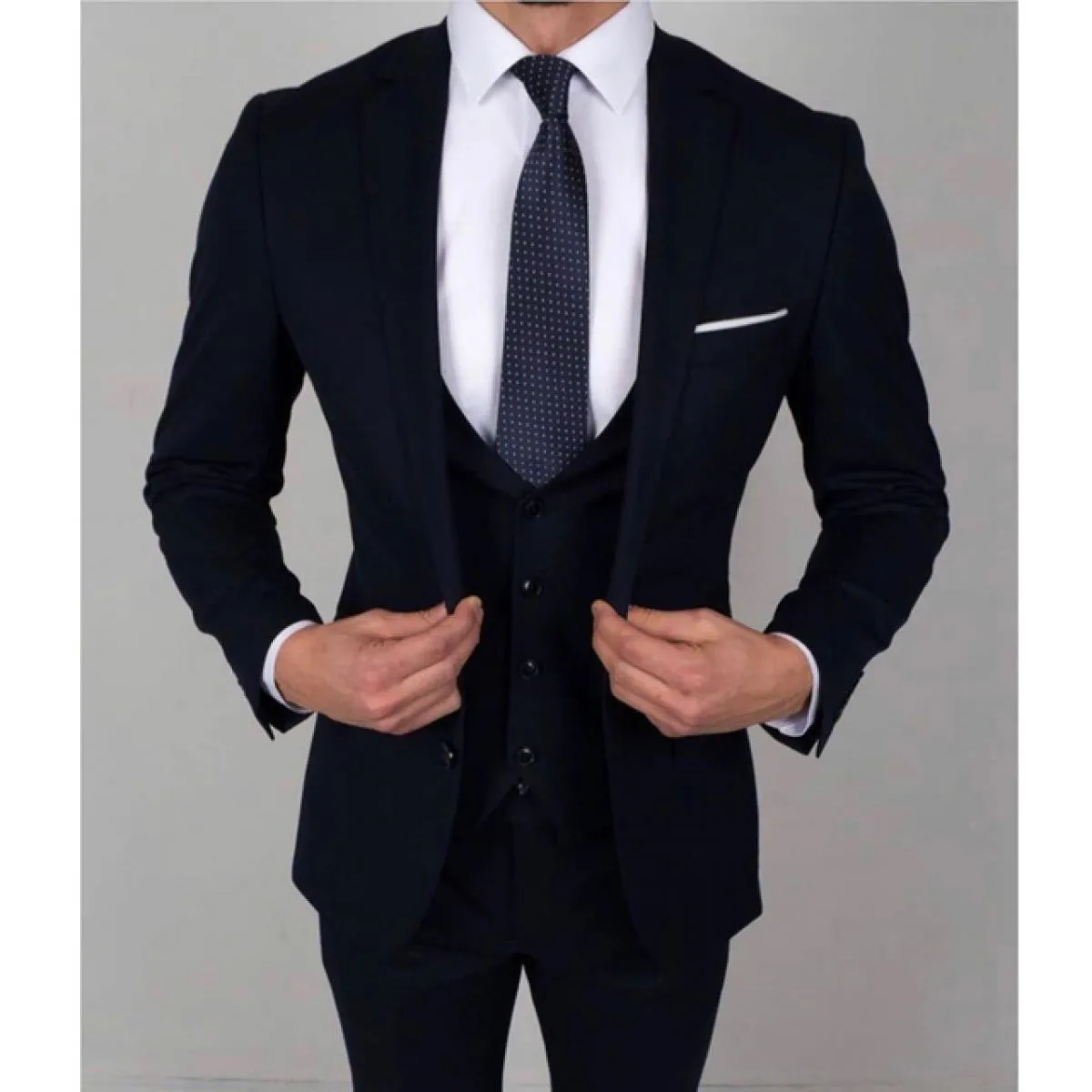 Abiti da uomo slim fit blu scuro scuro 3 pezzi Smoking da sposo per matrimonio Giacca da uomo con pantaloni Business Custom Fash