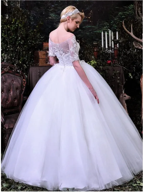 Abito da Sposa economico con gonna di tulle a palloncino e corpetto di pizzo con scollo a barchetta