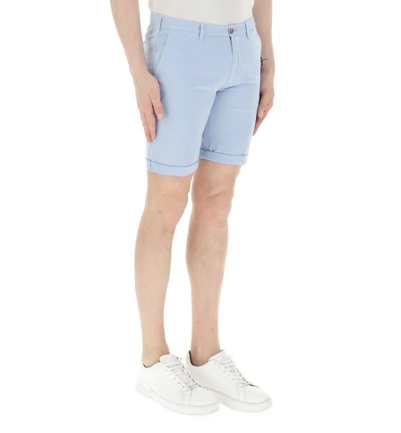 Bermuda chino