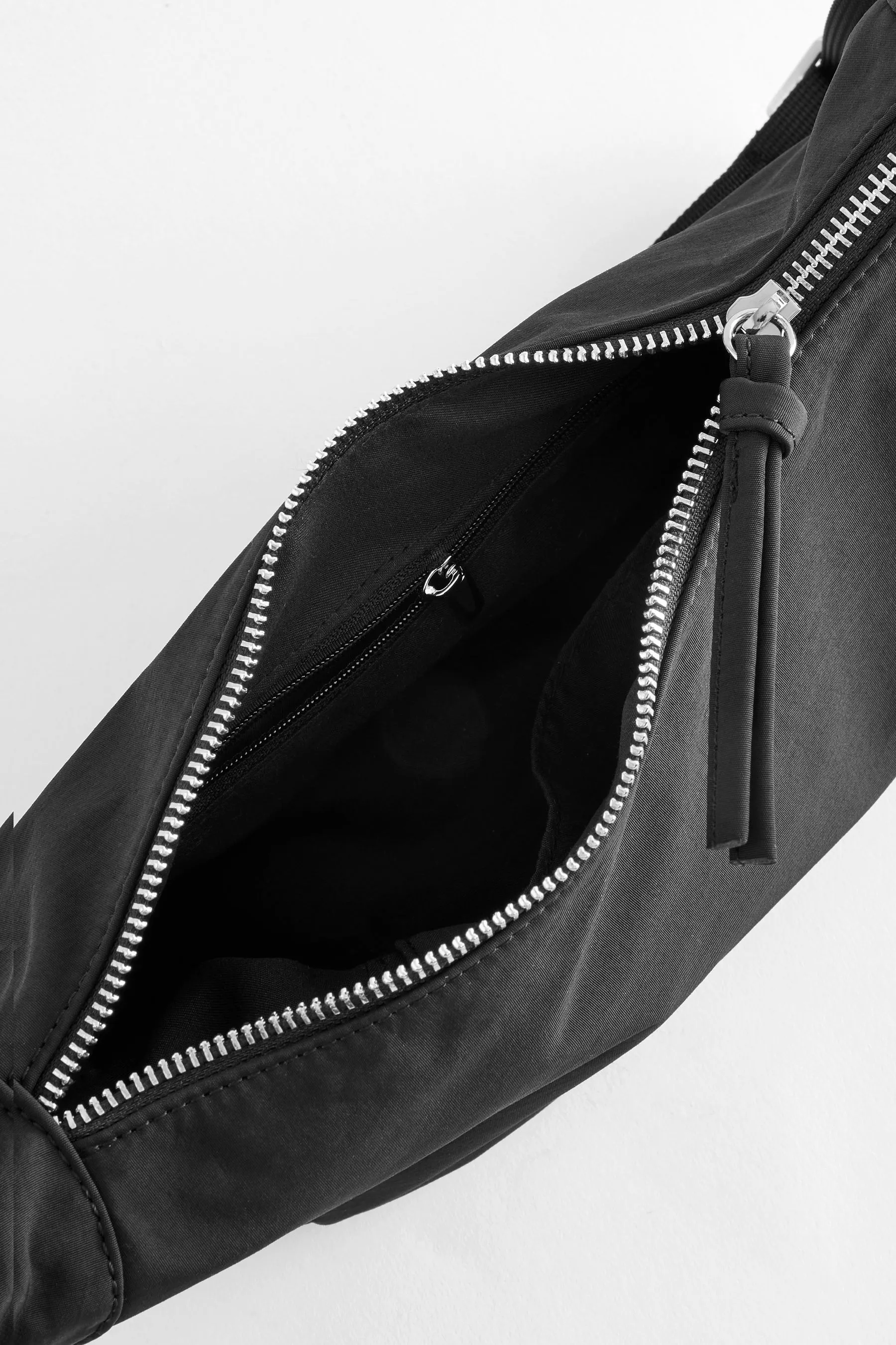 Borsa a tracolla con cinturino    