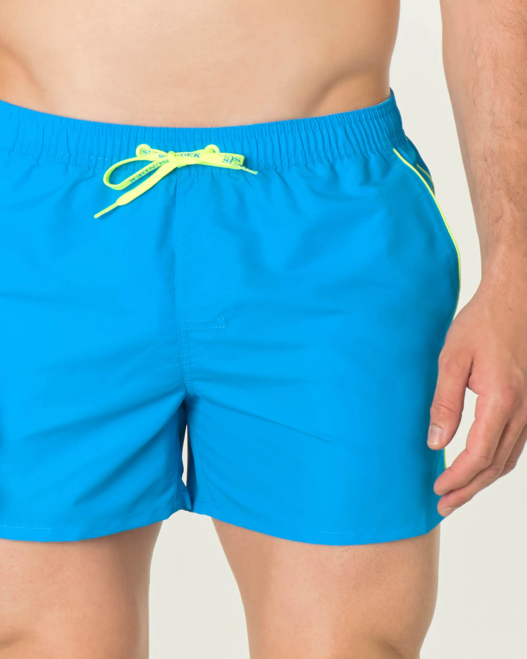 Boxer mare corto turchese con piping giallo fluo