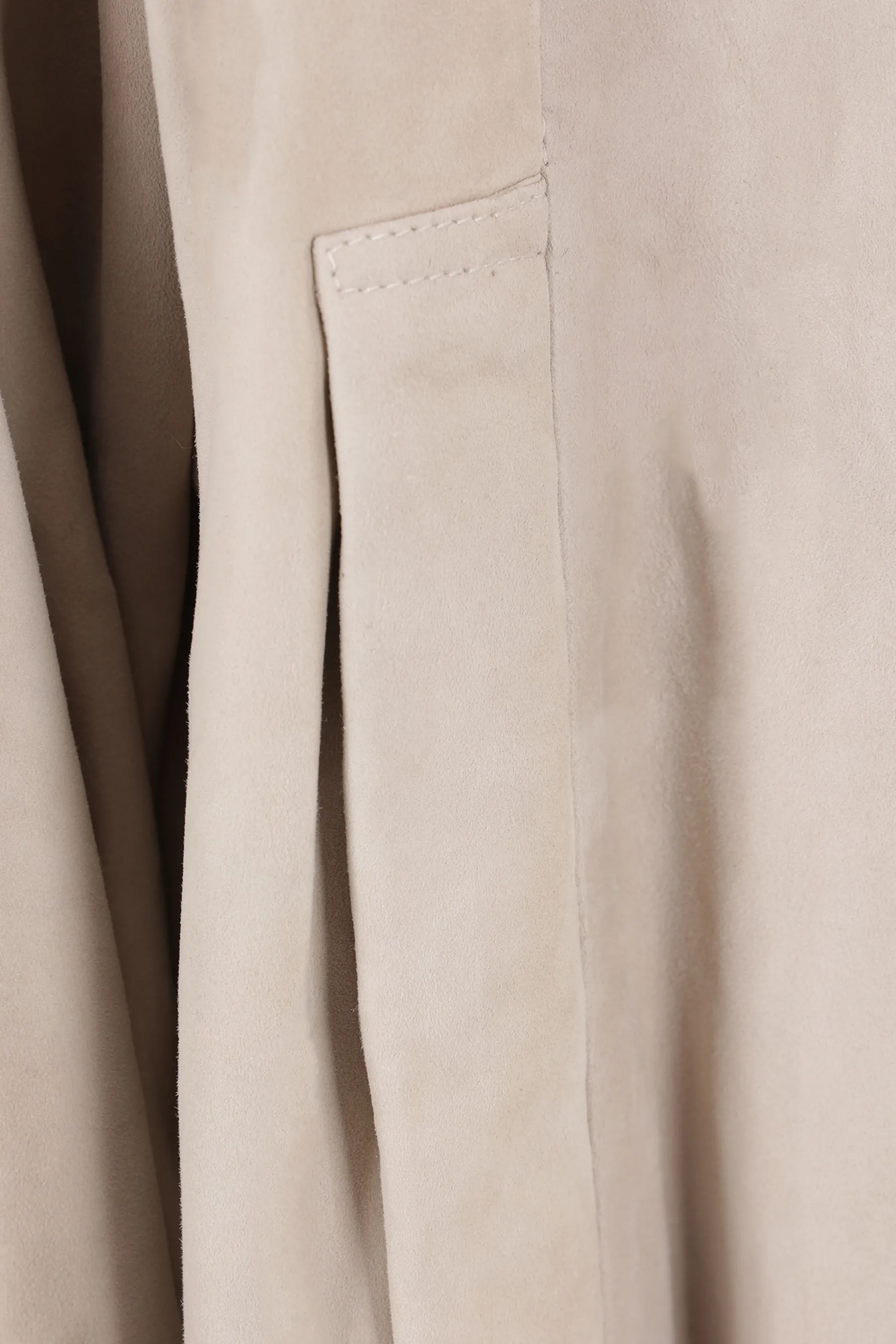 BRUNELLO CUCINELLI soprabito lungo in suede con monile