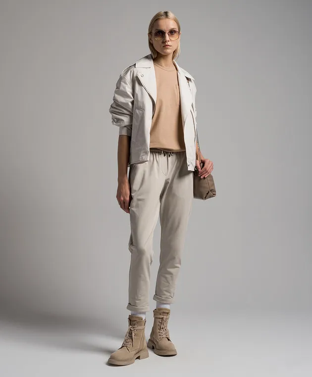 Brunello Cucinelli T-shirt marrone con catena monil realizzata in ecolathuni M0T18BB300