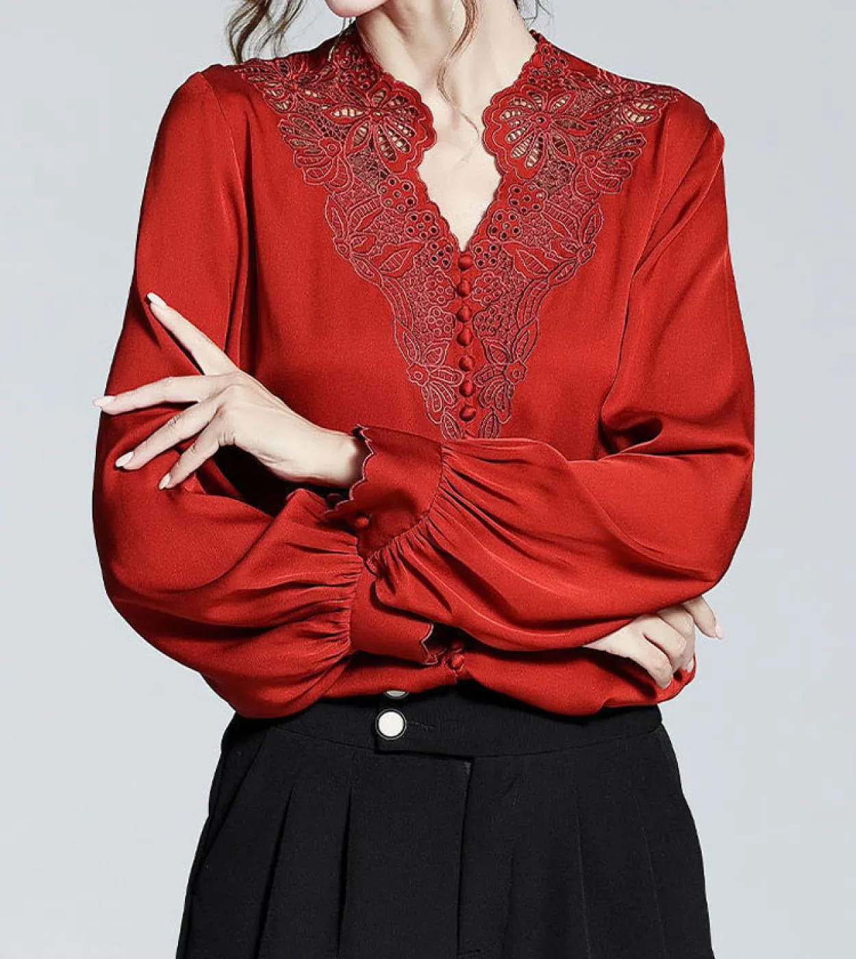 Camicette con ricami vintage Camicie Camicie con ricami da donna Camicette con scollo a V vintage