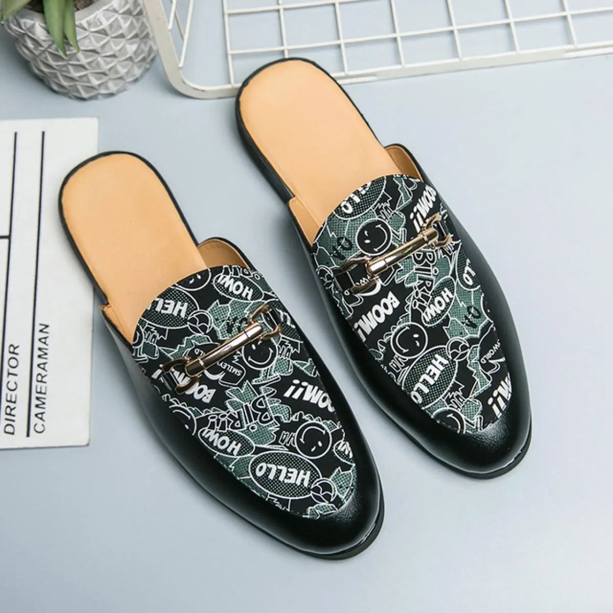 Ciabatte Scarpe Sandali da uomo Pu Splicing Tacco basso Fibbia per cavallo Scarpe casual da lavoro decorative Comode scarpe da e