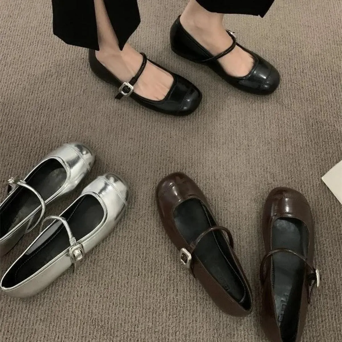 Designer Mary Jane Shoes Scarpe da donna in pelle con punta quadrata Scarpe slip-on casual alla moda Scarpe eleganti da strada d