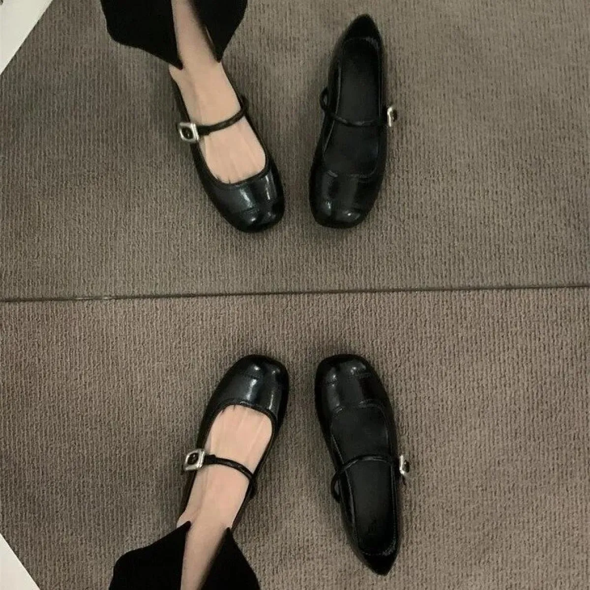 Designer Mary Jane Shoes Scarpe da donna in pelle con punta quadrata Scarpe slip-on casual alla moda Scarpe eleganti da strada d