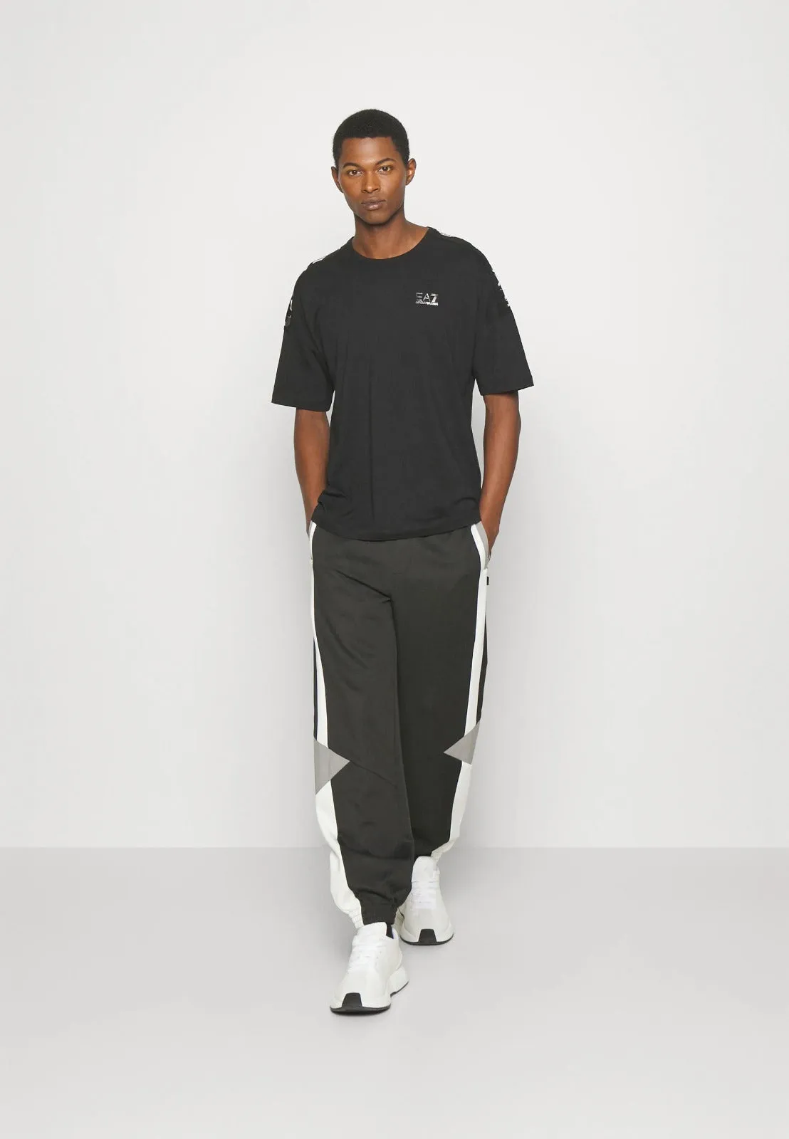 EA7 T-Shirt Armani Nero Logo Argento