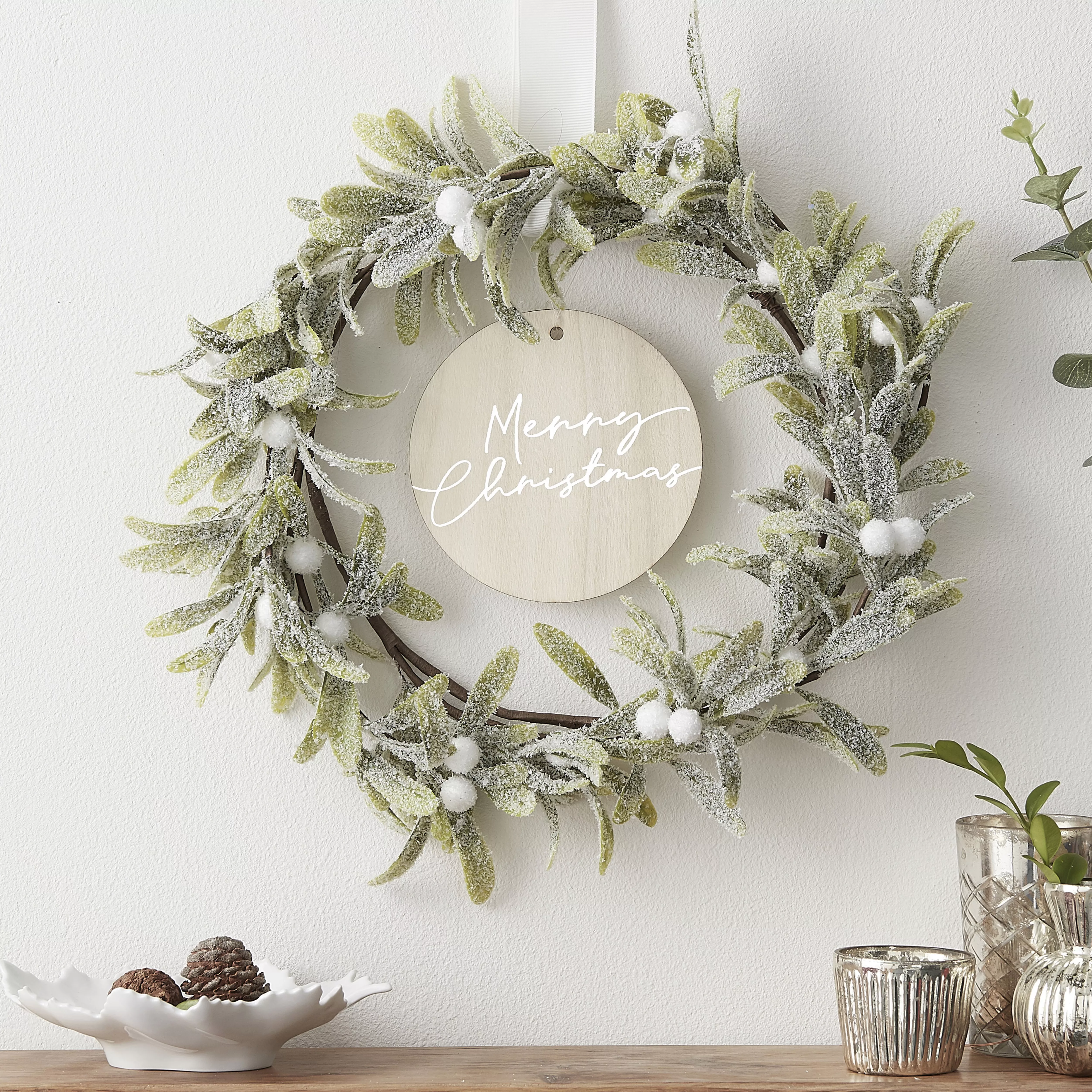 Ghirlanda di vischio bianco natalizio 30cm