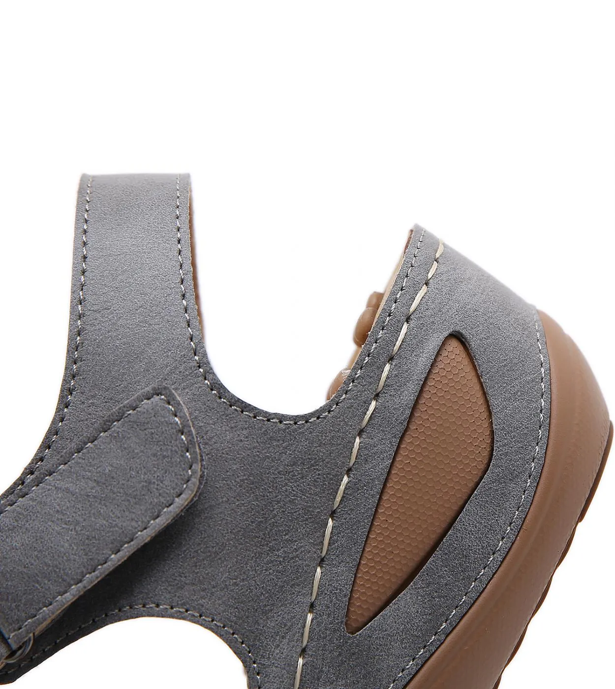 Nuove zeppe da 5,5 cm Sandali con tacco alto Sandali da donna Colori misti Sandali con plateau Scarpe estive per donna Scarpe da