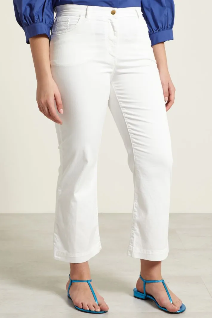 Pantaloni a trombetta in raso