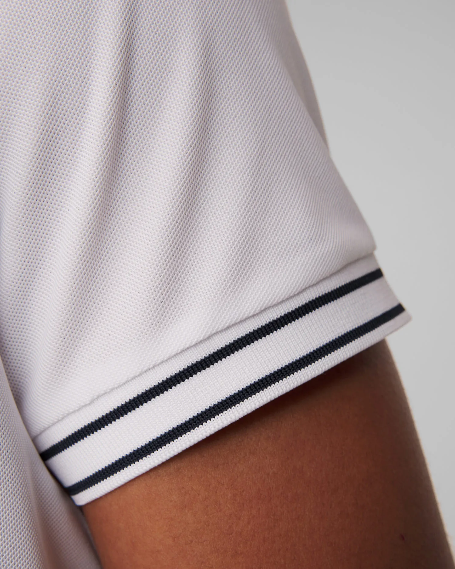 Polo bianca da uomo J.Lindeberg Austin GMJT09171-white