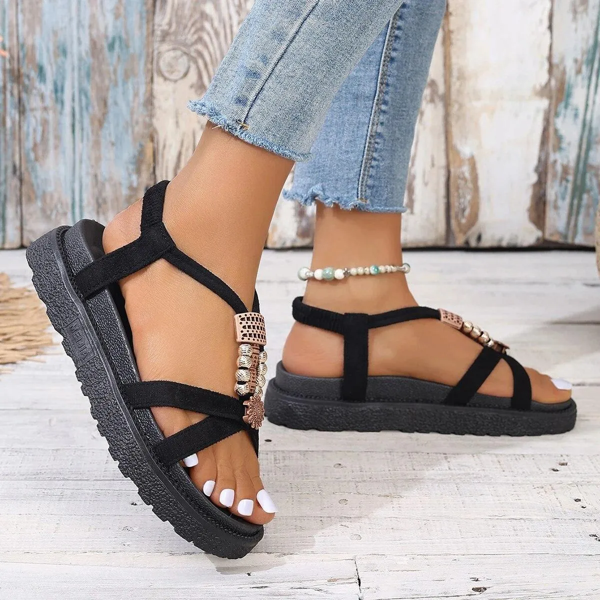 Sandali con tacco a zeppa con perline per donna Estate 2024 scarpe da gladiatore con plateau sandali da spiaggia antiscivolo con
