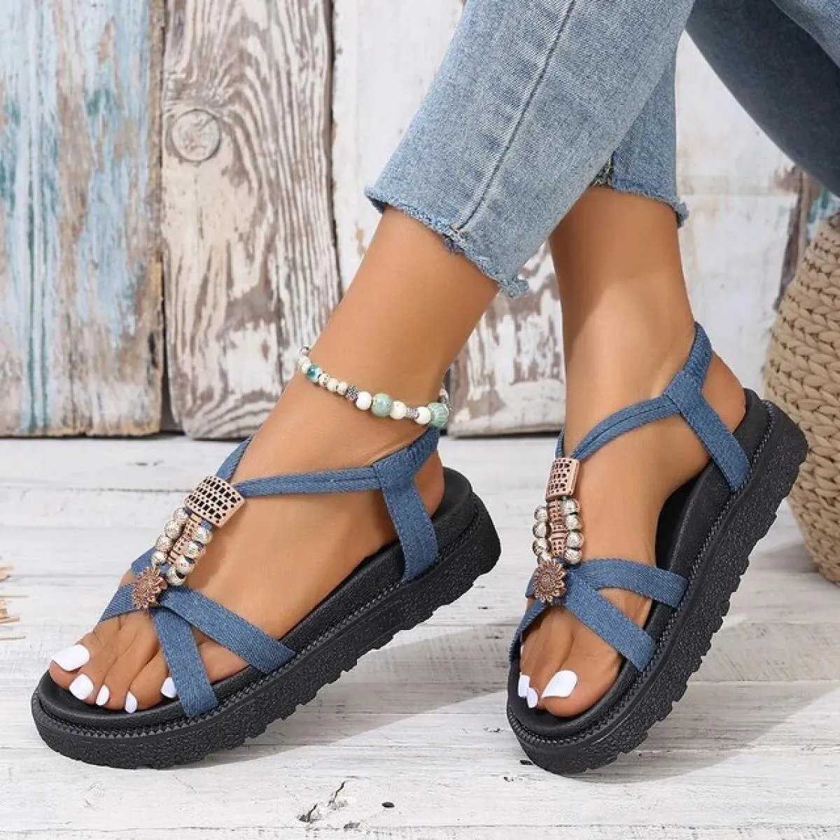 Sandali con tacco a zeppa con perline per donna Estate 2024 scarpe da gladiatore con plateau sandali da spiaggia antiscivolo con