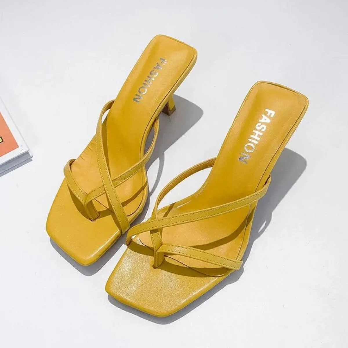 Sandali con tacco alto classici da donna estivi Sandali con cinturino bianco Sandali moda donna Sandali con tacco sottile Sandal