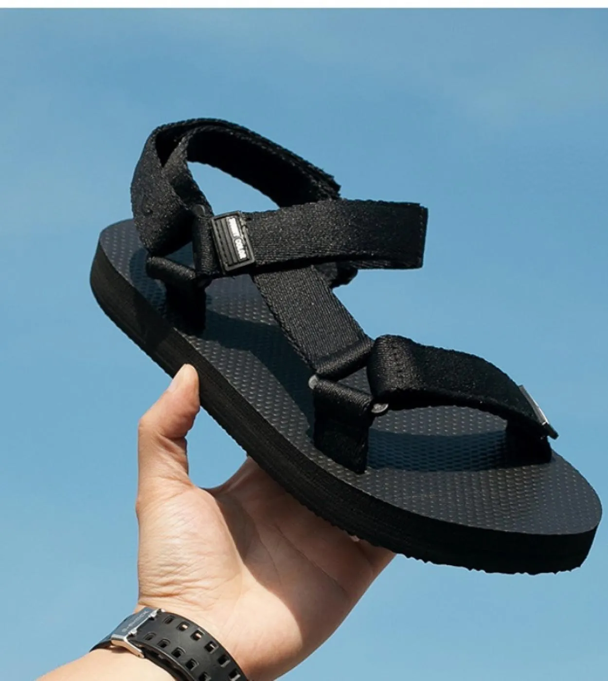Sandali da uomo Scarpe estive casual semplici Scarpe da ginnastica comode Sandali da vacanza al mare allaperto 2023 Nuovi sanda