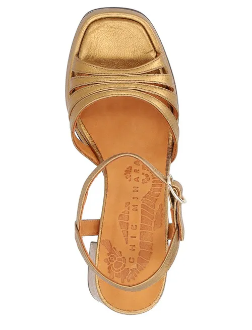 Sandalo con tacco Chie Mihara color bronzo