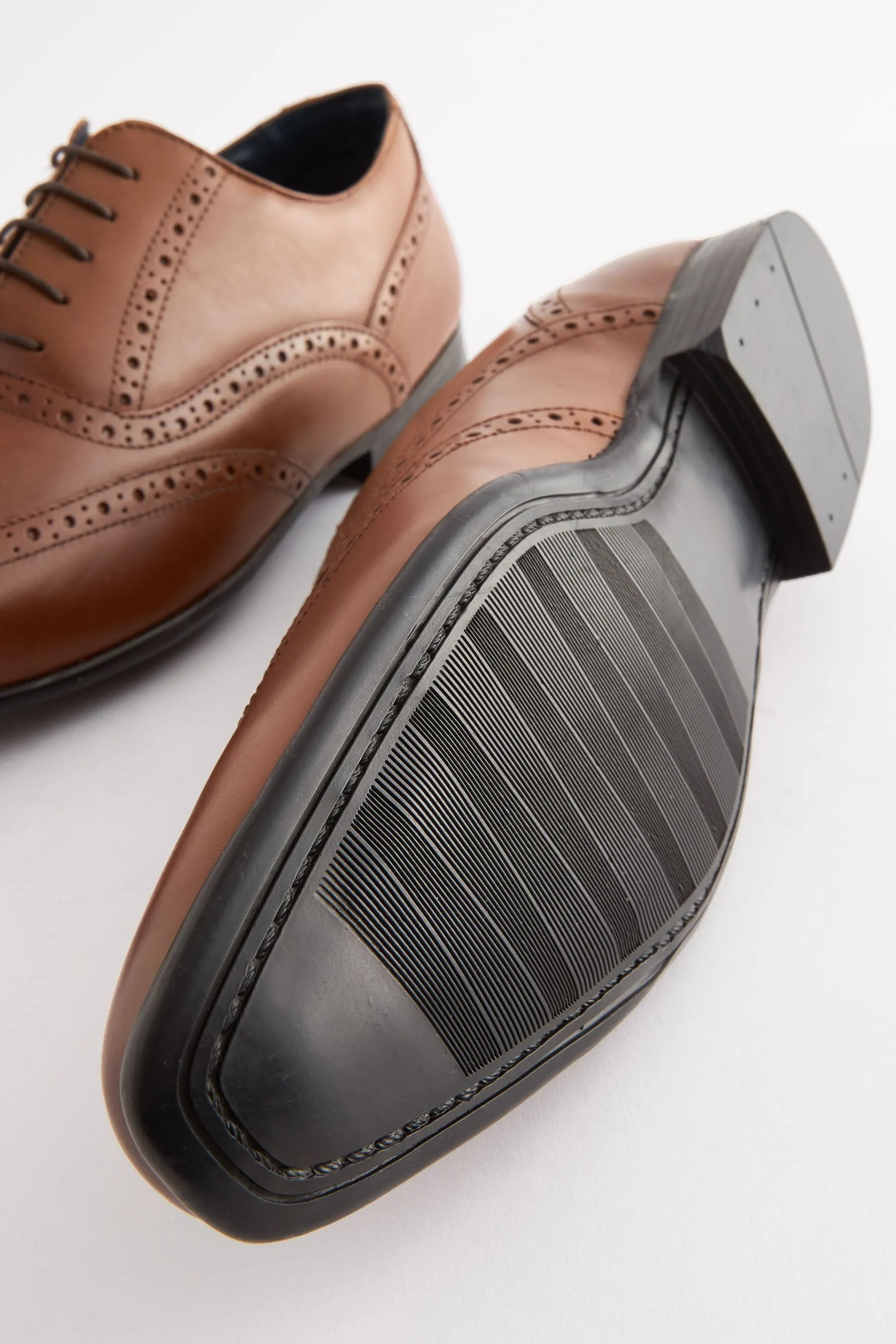 Scarpe brogue Oxford in pelle    