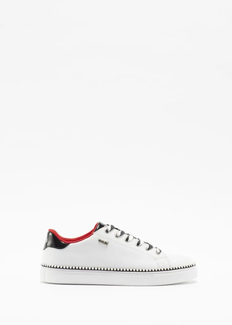 Sneaker con perline