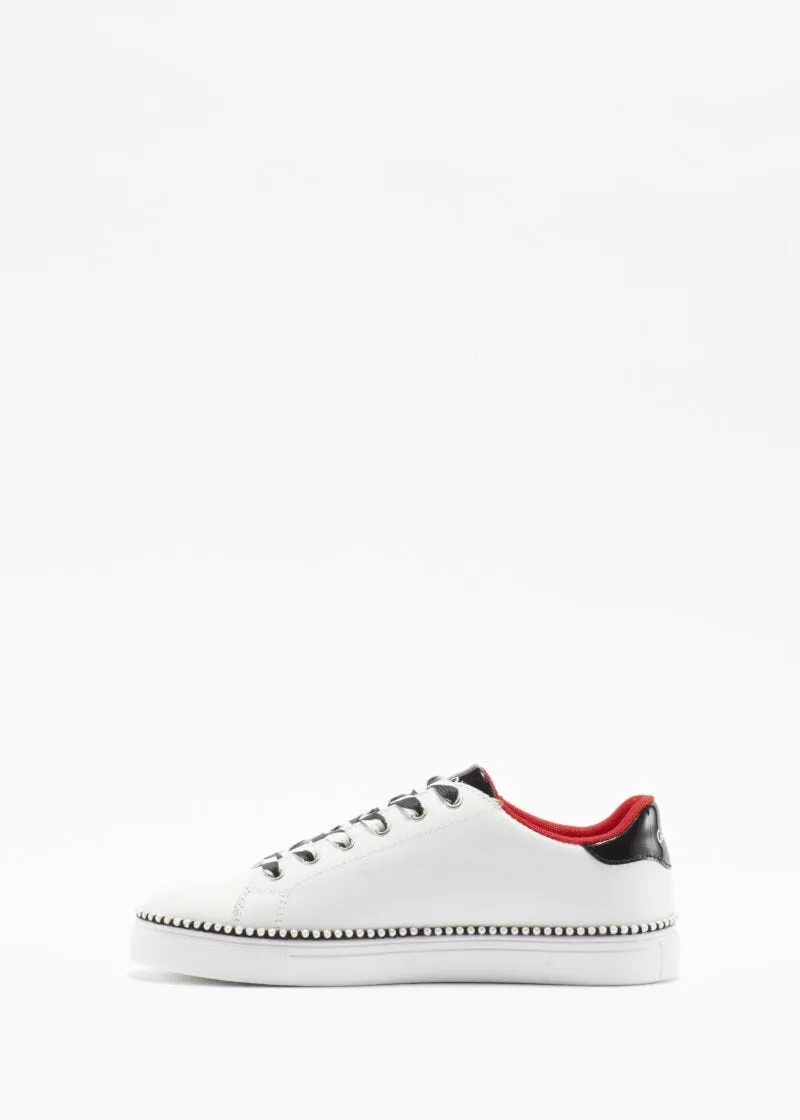 Sneaker con perline
