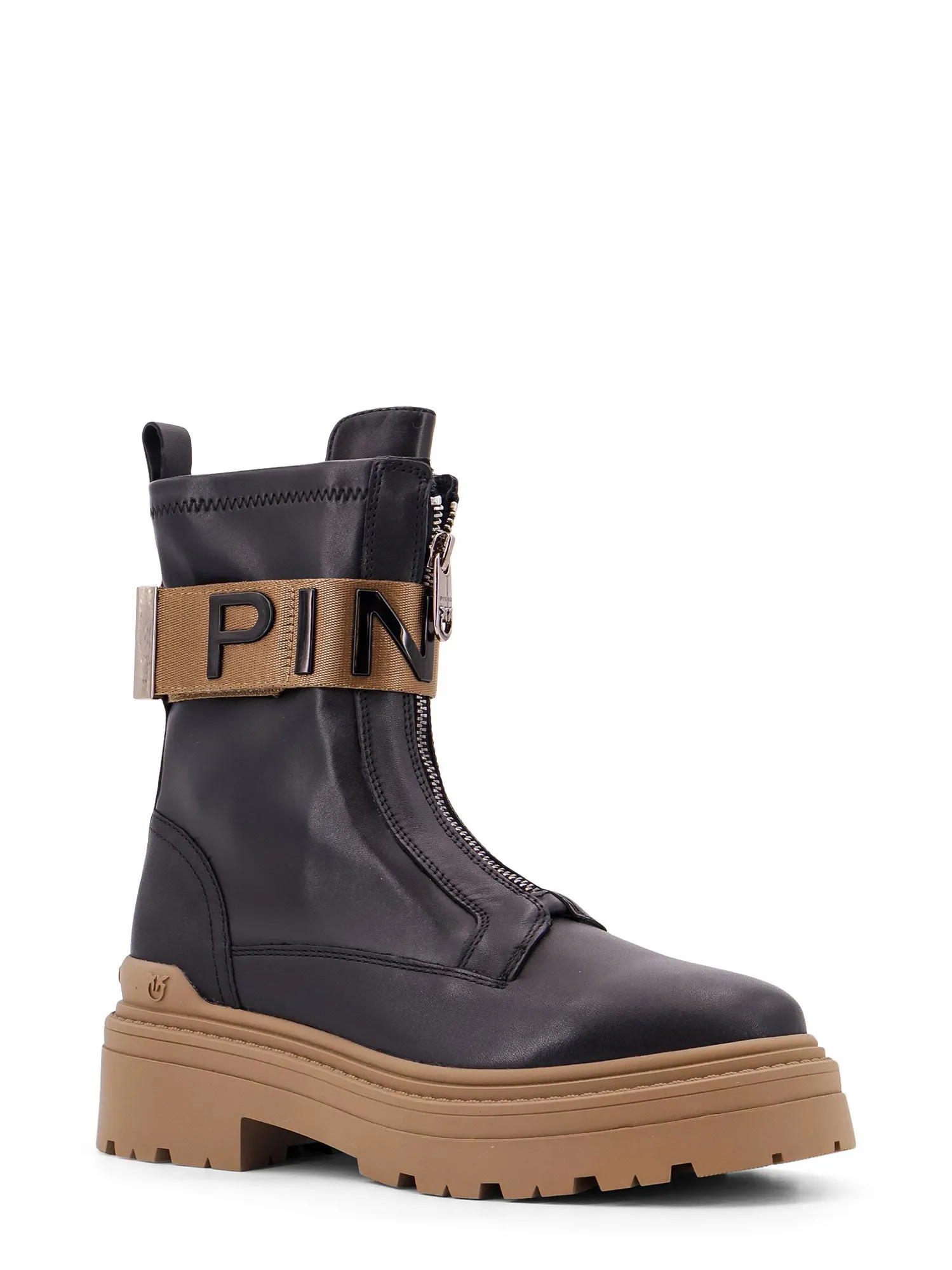 Stivaletto con zip e nastro logato