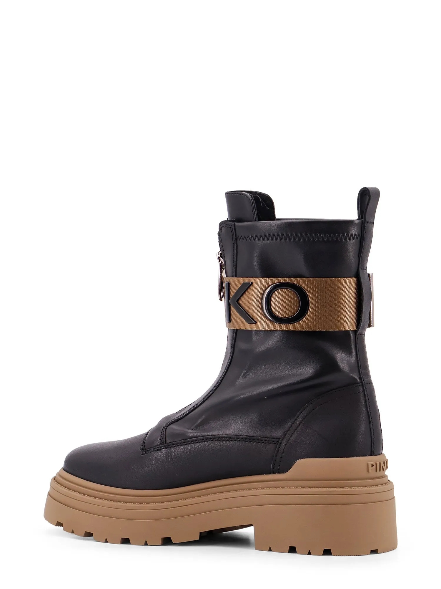 Stivaletto con zip e nastro logato
