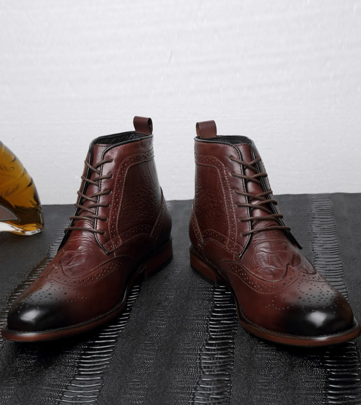 Stivali casual da uomo in vera pelle di marca di lusso Scarpe brogue di alta qualità Stivaletti da lavoro Design Stivali da uomo