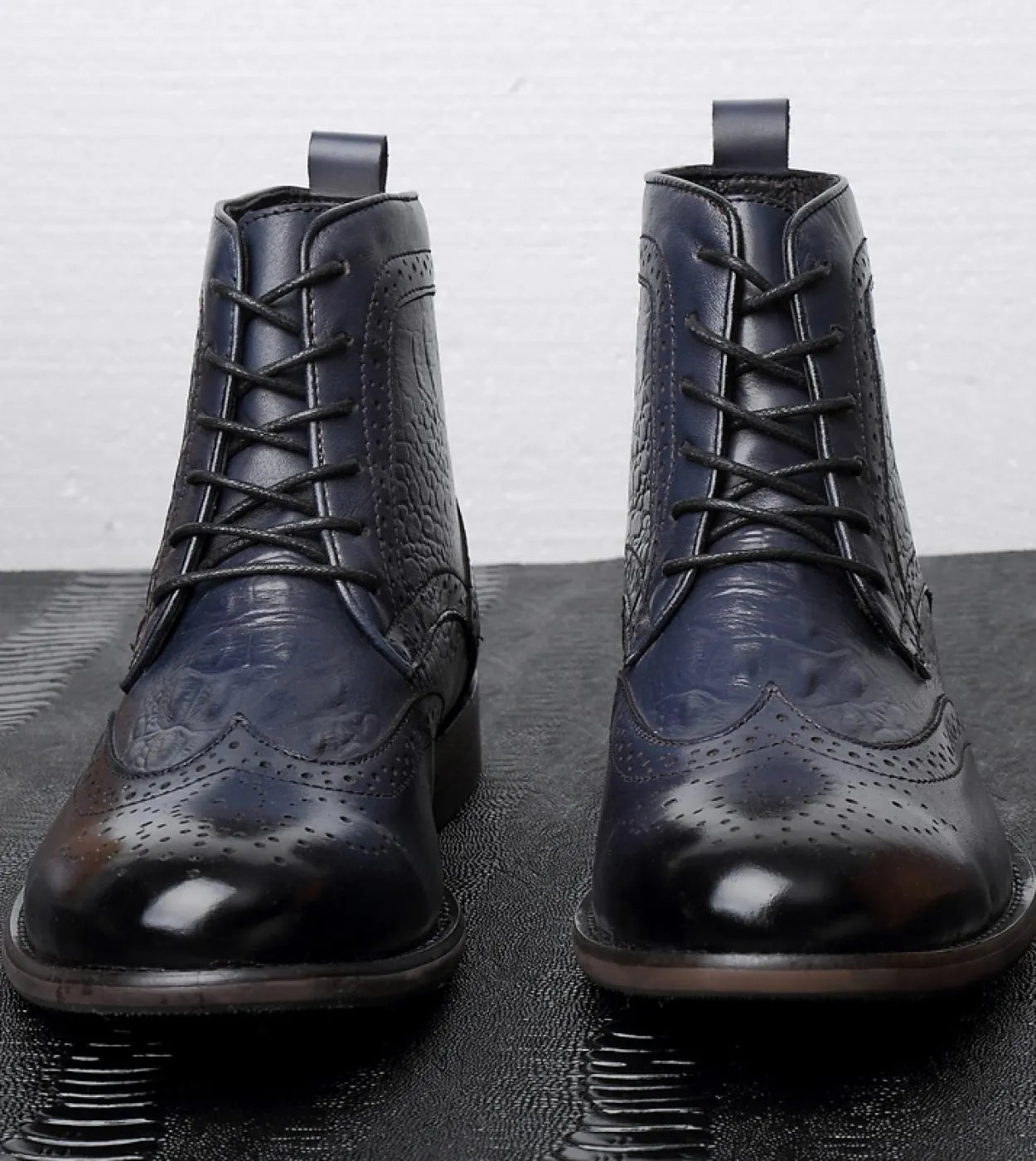 Stivali casual da uomo in vera pelle di marca di lusso Scarpe brogue di alta qualità Stivaletti da lavoro Design Stivali da uomo