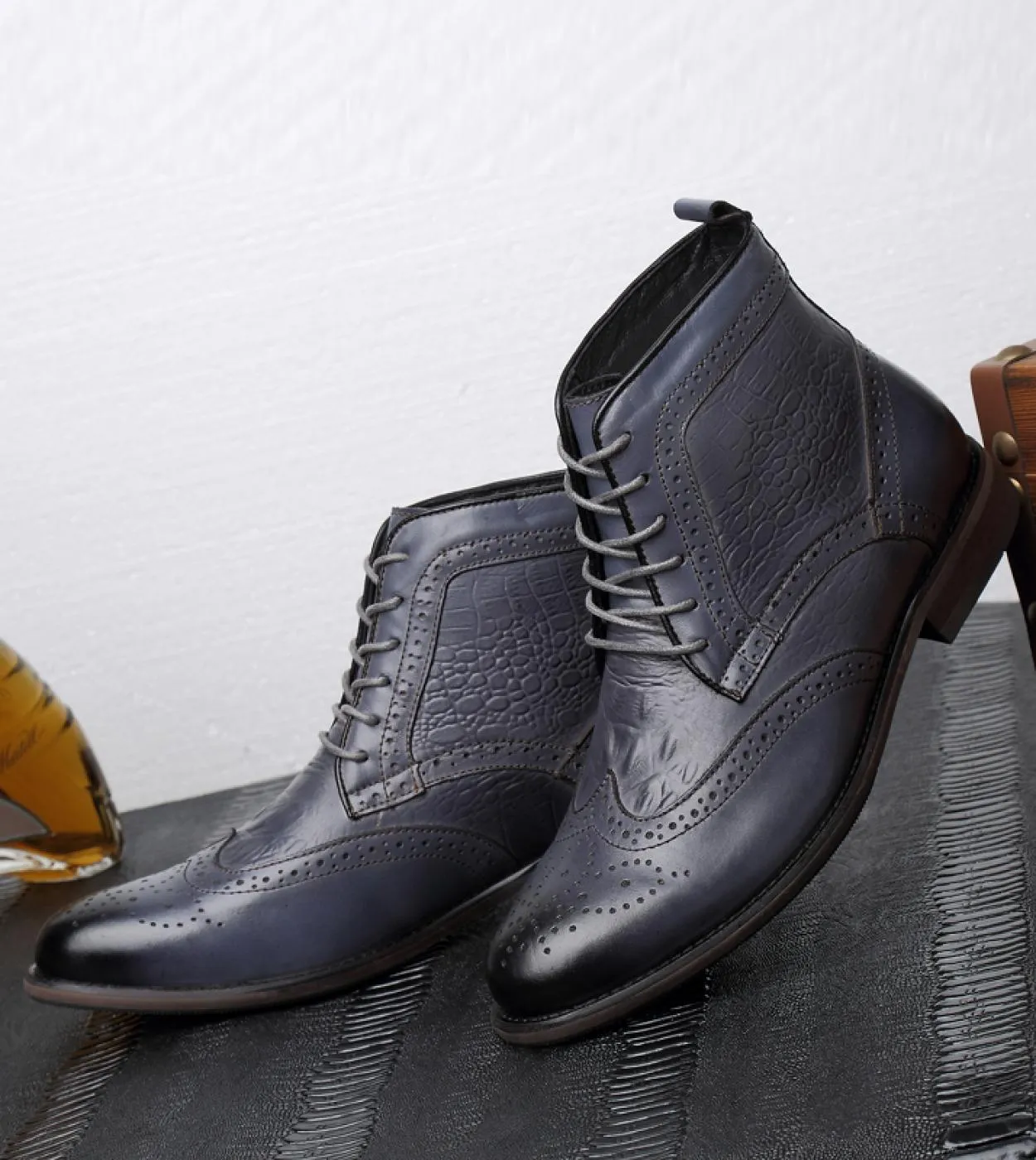 Stivali casual da uomo in vera pelle di marca di lusso Scarpe brogue di alta qualità Stivaletti da lavoro Design Stivali da uomo